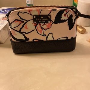 Kate spade floral crossbody
